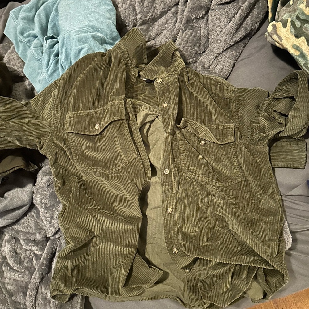 American Eagle Outfitters Men's Green Corduroy Jacket